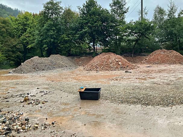 Mineralien Halde der Grube Clara bei Kirnbach im Schwarzwald Mineralien Halde der Grube Clara bei Kirnbach im Schwarzwald